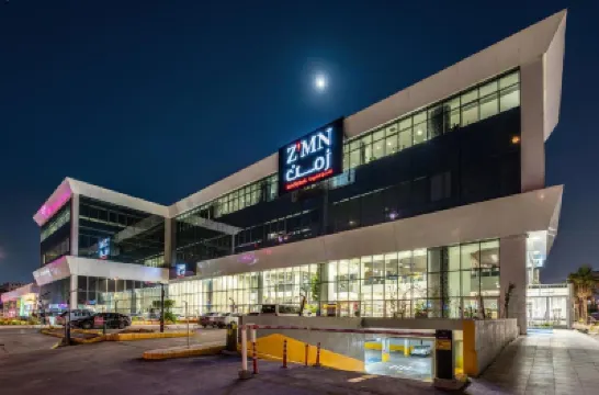 Zmn Serviced apartments โรงแรมใน