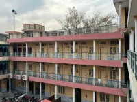 Qaiser Hotel