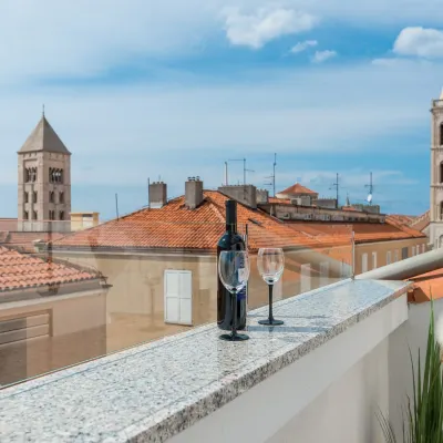 Old town apartment with balcony Hotels near Saut Bleu Ted