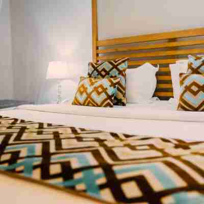 Lotus Hotel by Serendib Rooms