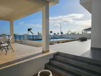 Luxury Villa on Sea View - Swimmingpools