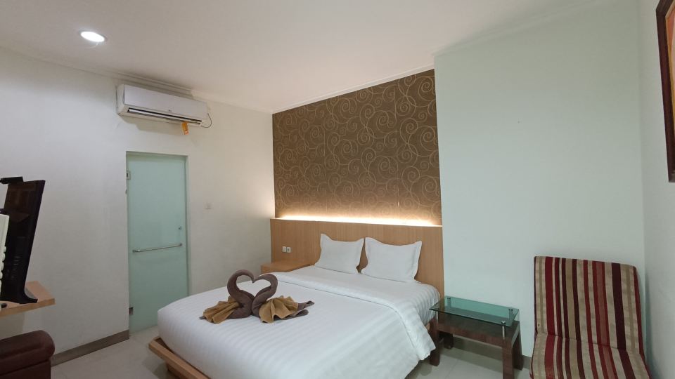 The Cabin Hotel Wirobrajan