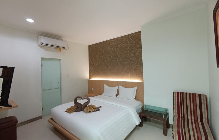 The Cabin Hotel Wirobrajan