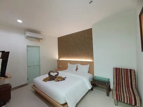 The Cabin Hotel Wirobrajan