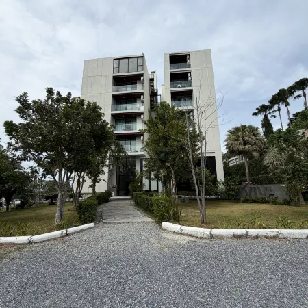 1BR Patong Hideaway | Pool | Near Beaches - A403