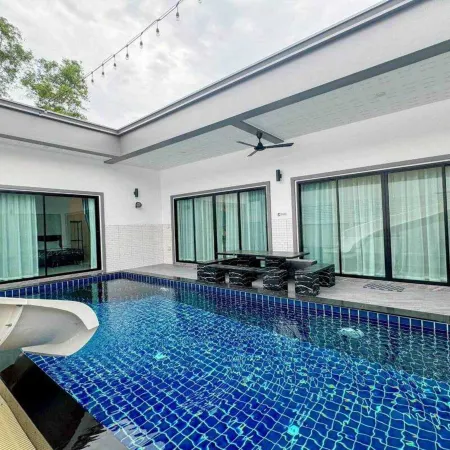 Sunday Villa Green Mellow Pattaya