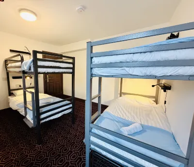 Coopers Lane Hotel a 