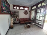 Hotel O Syariah Near UNS Surakarta formerly La Tansa - Wi-Fi
