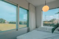 Jeju Seongsan Ocean View House - parking