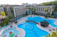 Alder Resort Hotel - piscina