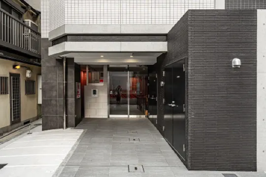 Apartment Hotel 11 Osaka Dome Отели рядом со станцией Dome-Mae Railway Station