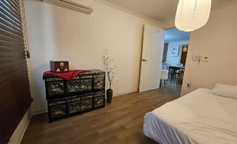 8 minutes away from Chungmuro Station, including breakfast, hill location