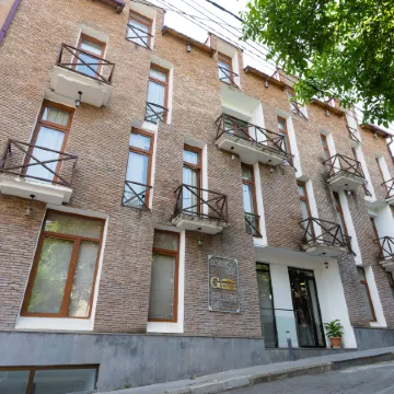 Gallery Inn old Tbilisi
