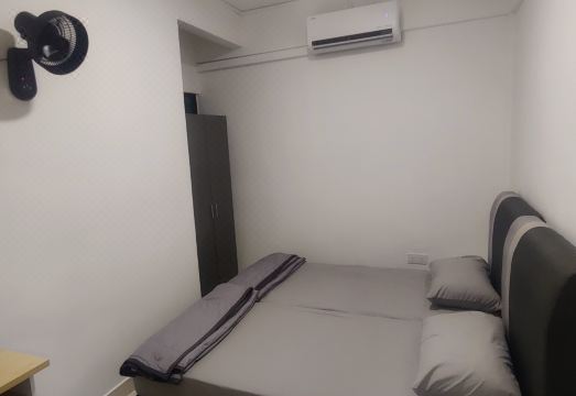 Newly renovated 3 bedroom unit