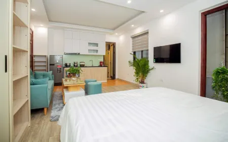 Minasi Home - WestLake Отели рядом с достопримечательностью «Hanoi Train Street»