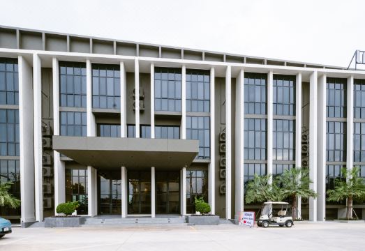 Grand The Room Hotel