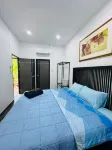 Thalang Homee Hotels in Por Bay