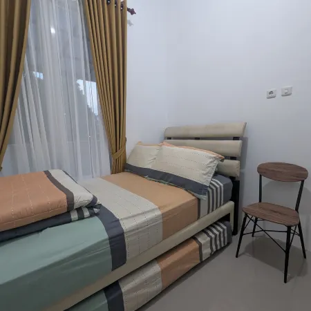 3BRCozy House JatimPark