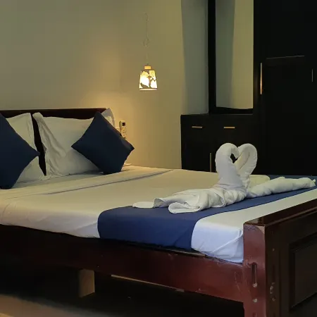 Villa Emerald & YALA safari
