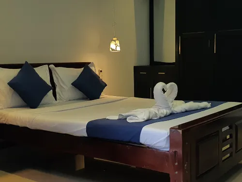Villa Emerald & YALA safari
