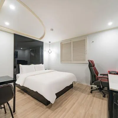 CS HOTEL 鄰近祥明大學的酒店