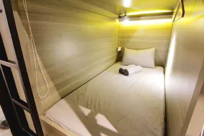 MyPodRoom Capsule Hotel Các khách sạn ở Cikawao