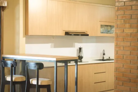 Vila Pendopo Tentrem Отели в г. Cicurug