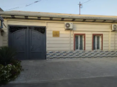 Zamin Hostel and Guest House