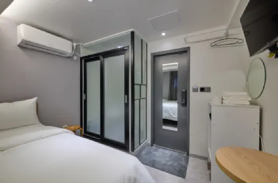 유닛 제이 호스텔 종각 종로 타워 주변 호텔