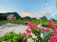 Ha Lan Homestay Hotels in Ninh Nhat