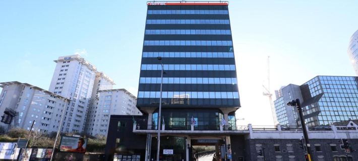 Cardiff Bute Terrace Hotel By Belvilla Hotels in Cardiff