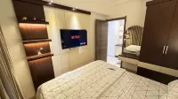 Cozy 2BR sky house near aeon bsd - parking
