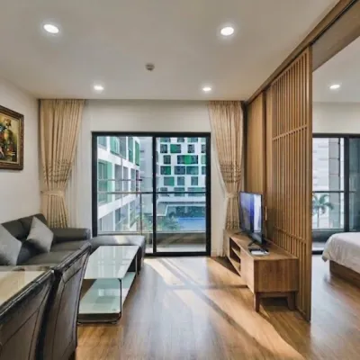S LIVIN Airport Apartment - Beside to Holiday Inn 新平郡附近的飯店
