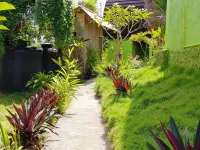 Suwehan Cliff Cottage with Hammock Nusa Penida Hotels near Bukit Teletubbies