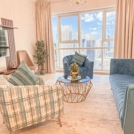 Cosmos Living Luxurious Suite Near Dubai Marina