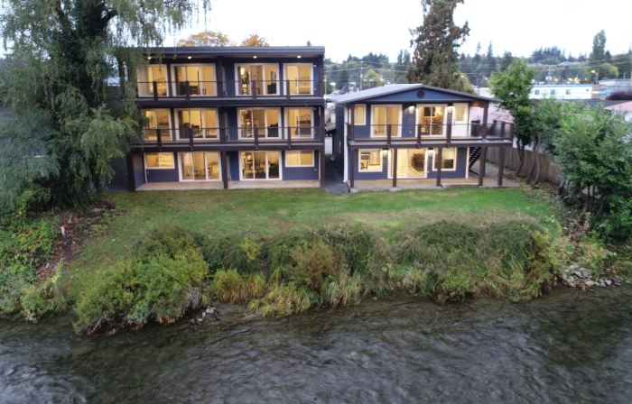Chateau Riverside