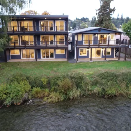 Chateau Riverside