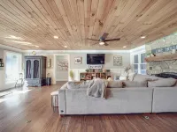Chalet du Lac – Lakefront Retreat - 4-Star