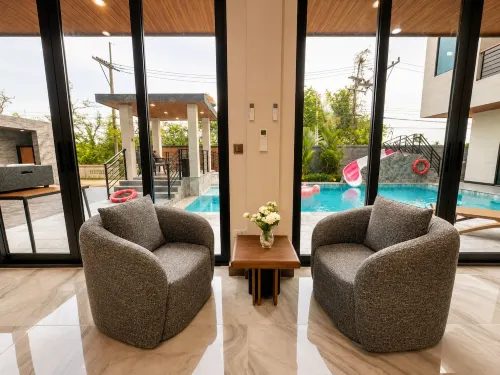 Hello Pattaya Pool Villa | Brand New 5BR Luxury - WiFi