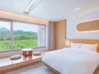 Chuncheon Wolhadam Pool Villa Hotels near Ewhawon