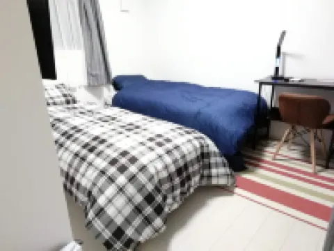 WZRE House (Entire only)