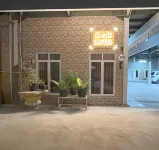 JoandJo Hostel Syariah Hotels in Pesawahan