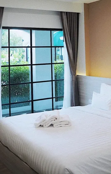 ห้องซูพีเรียร์ เตียงใหญ่ 1 เตียง