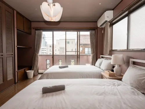 3 story house/105m2/4 bedrooms+7 beds/Max 12ppl