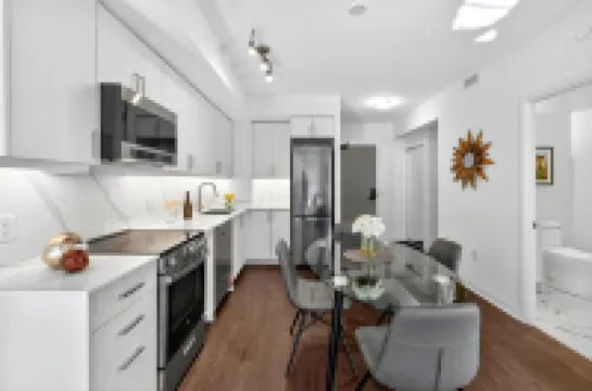 RivetStays - The Westmount Suites