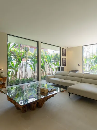 รูปภาพของVore Retreat