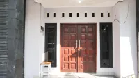 Homestay D'Unique - parcheggio