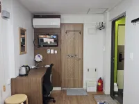 Ewha Red Cloud Box Hoteles cerca de Lujos Noraebang