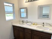 Very new house in Chinese neighborhood - Wifi