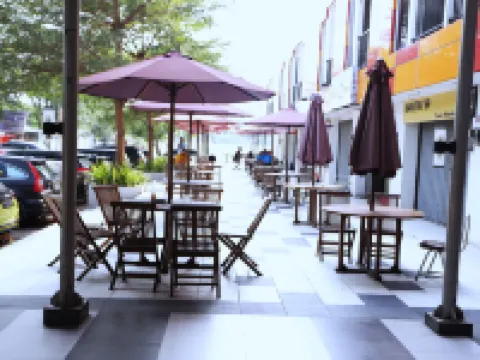 Nusantara Rooms Mahakam By Reccoma Hotels in North Cikarang
